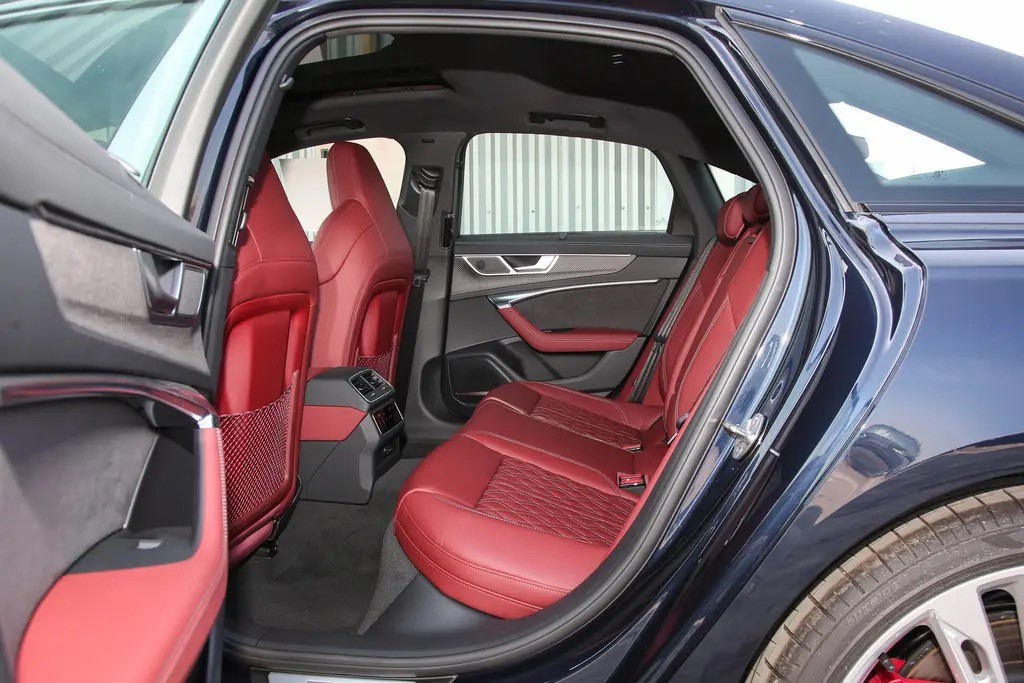 奥迪s6价格图片大全集,奥迪s6报价