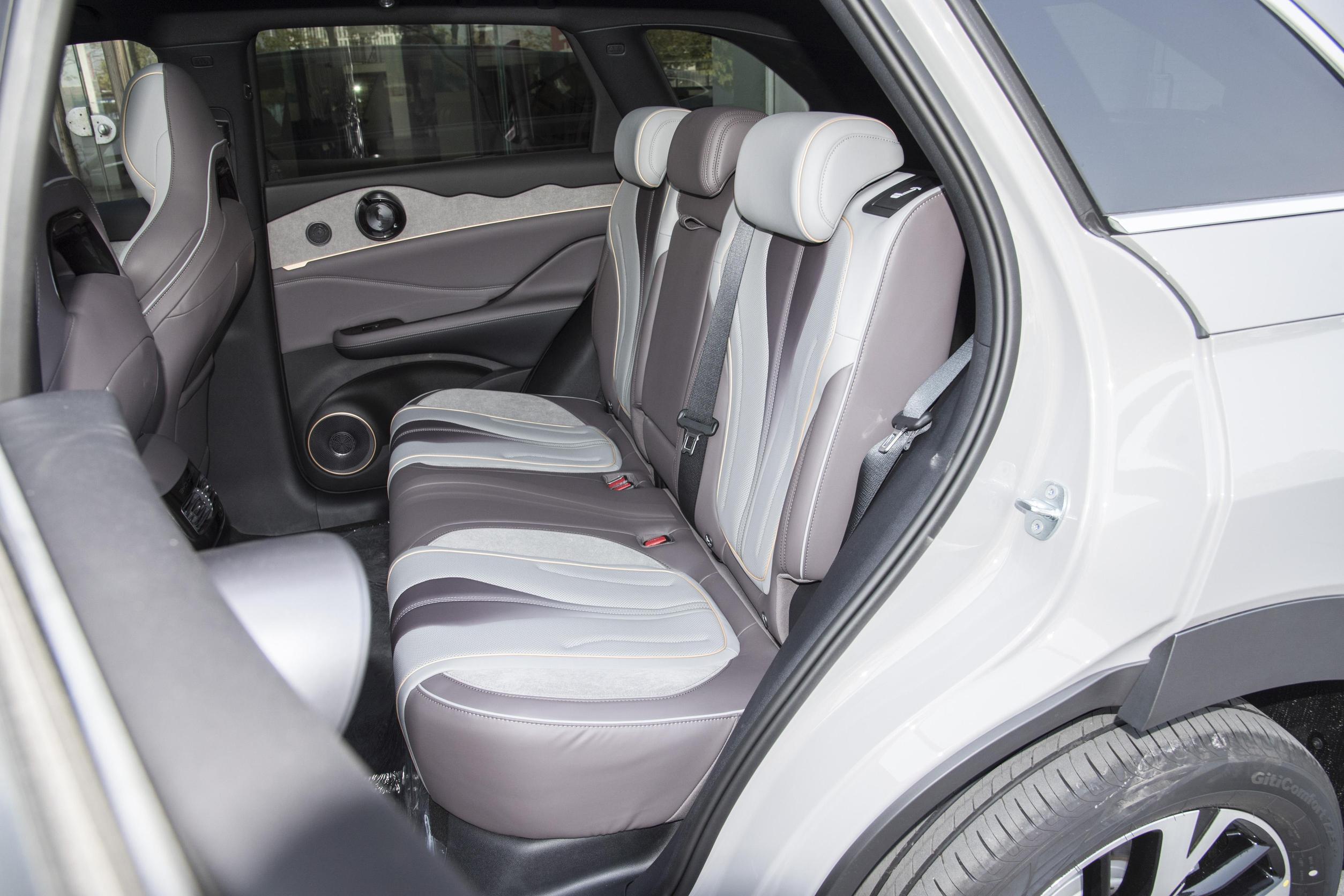 比亚迪护卫舰07和宋plus,比亚迪护卫舰07与蔚来哪个好