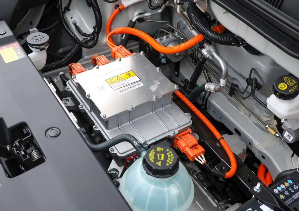 五菱缤果2023款落地价,缤果全框副车架