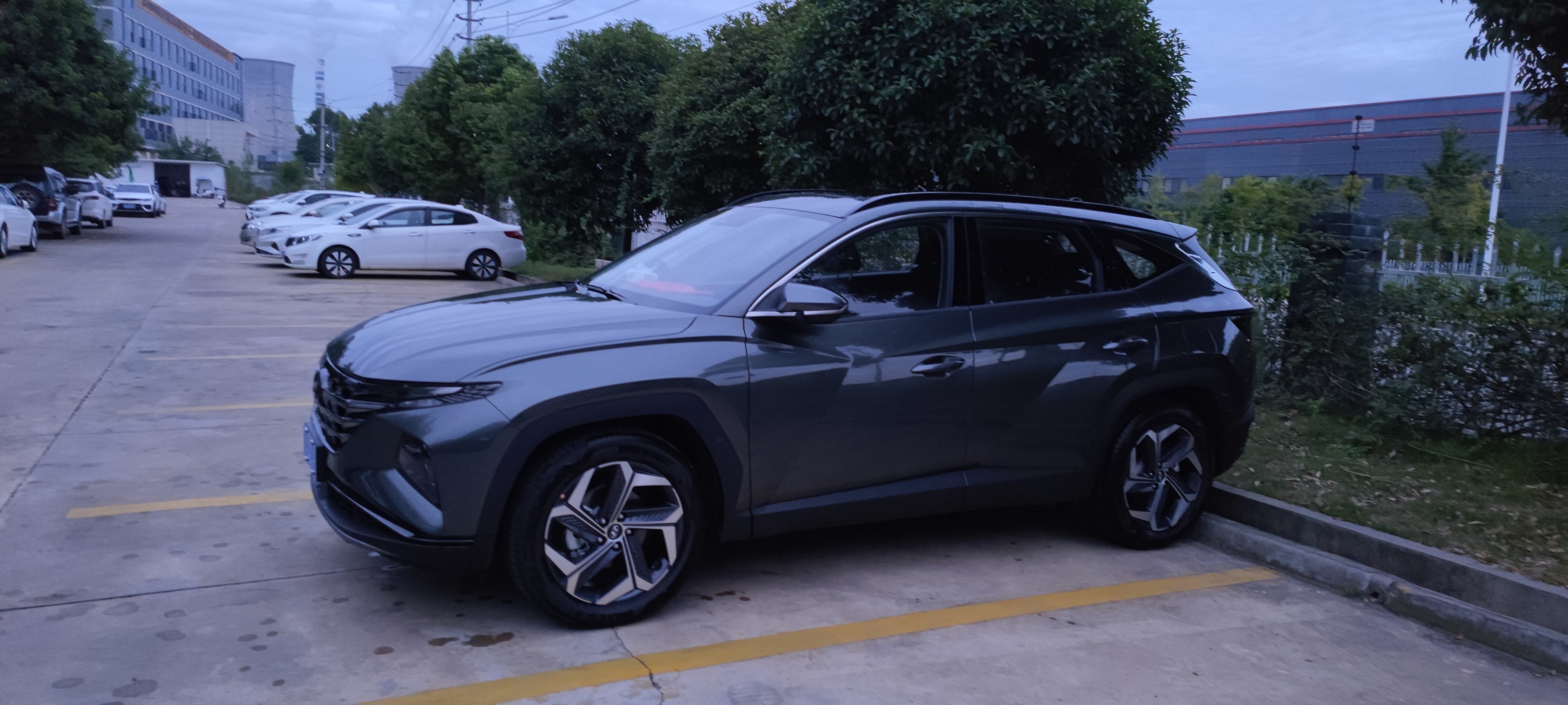 成都封控，无聊的我第一次把它（第五代途胜L）洗了