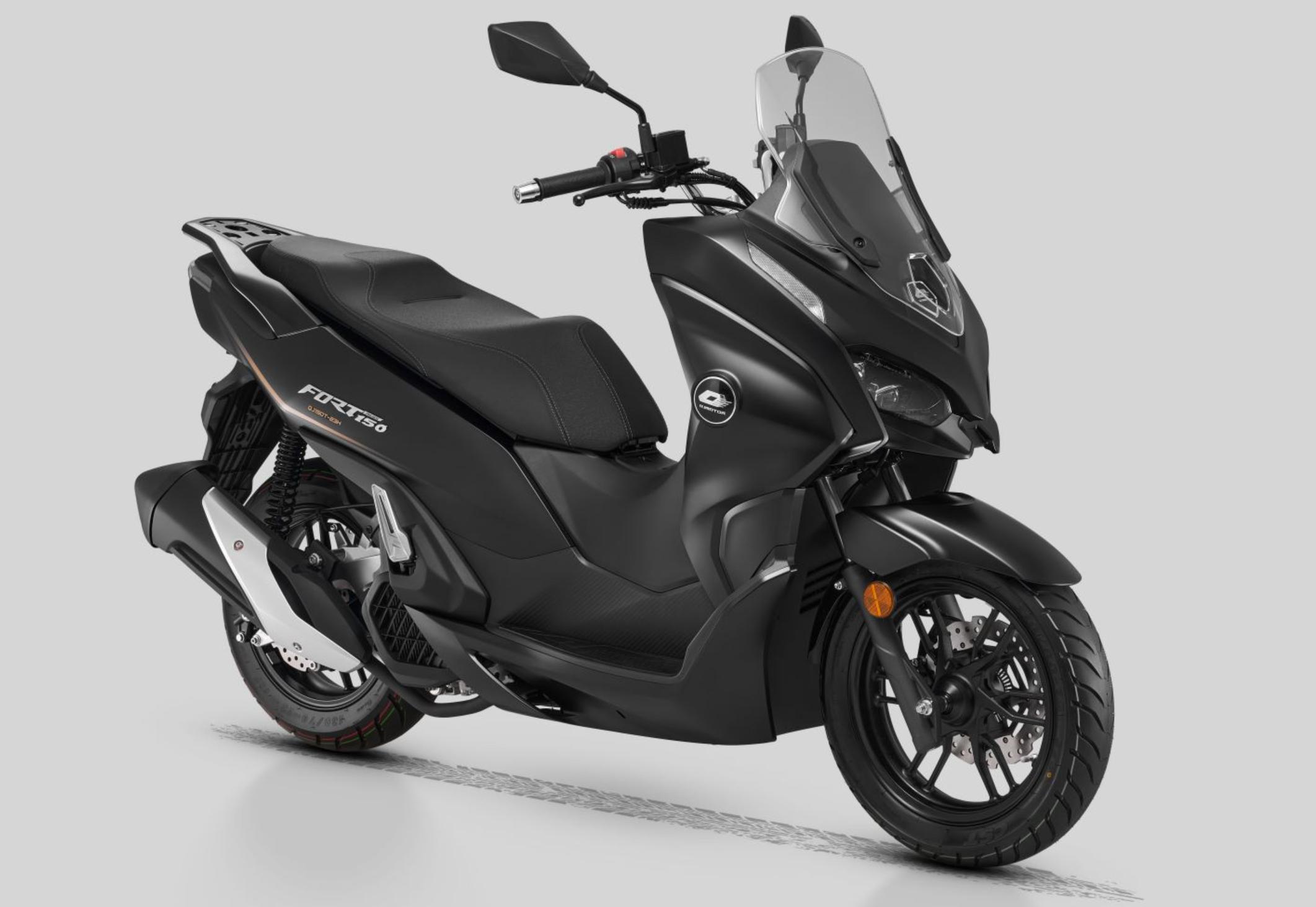 钱江新鸿150踏板油耗,钱江鸿150坐高