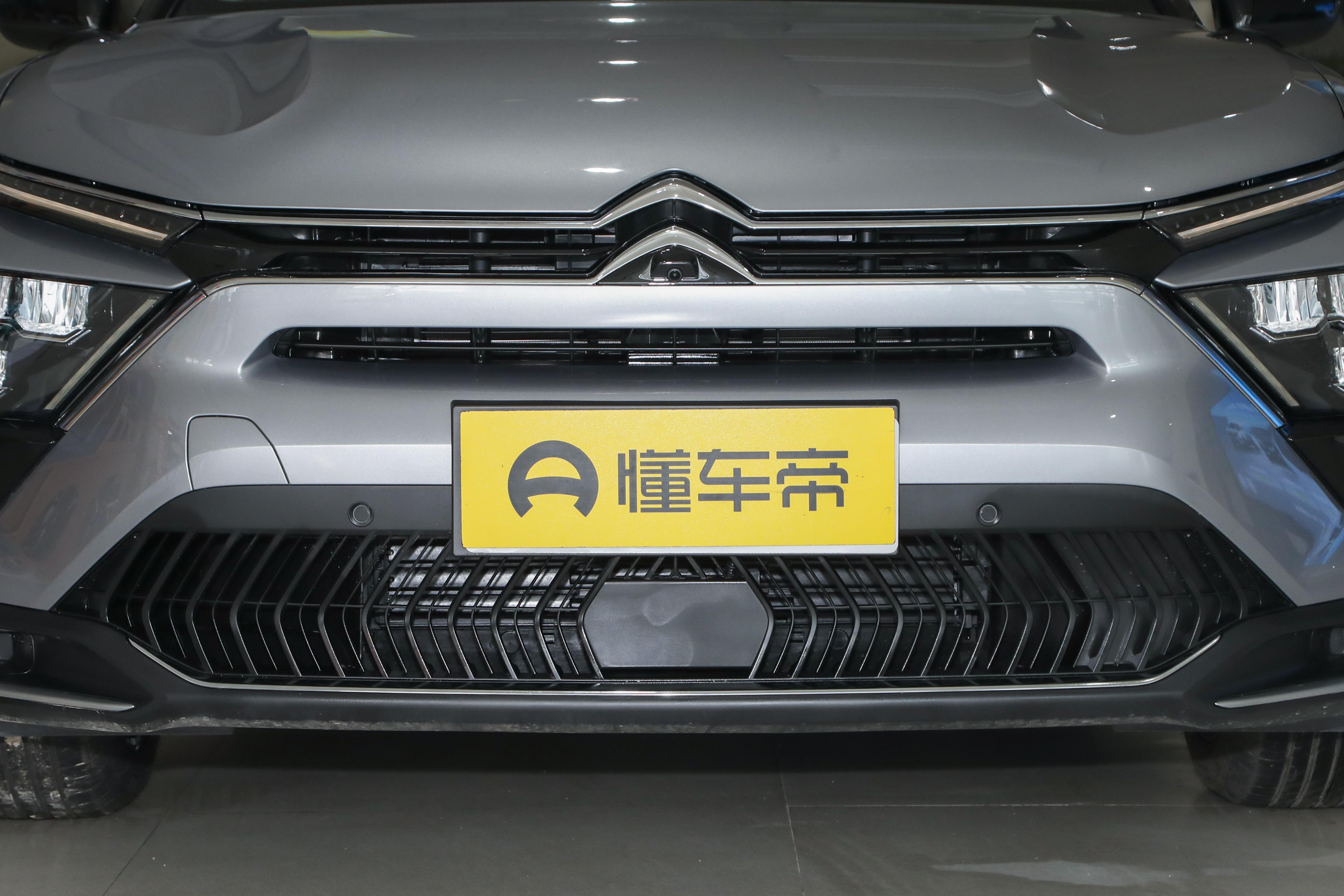 凡尔赛c5x2024值不值得买呀,雪铁龙凡尔赛c5x2024款顶配