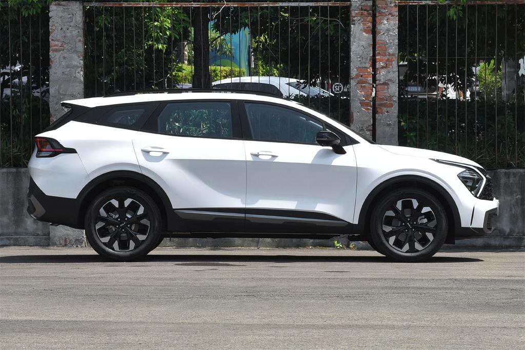 起亚狮铂拓界兼顾舒适与操控,起亚狮铂拓界正常开省油模式