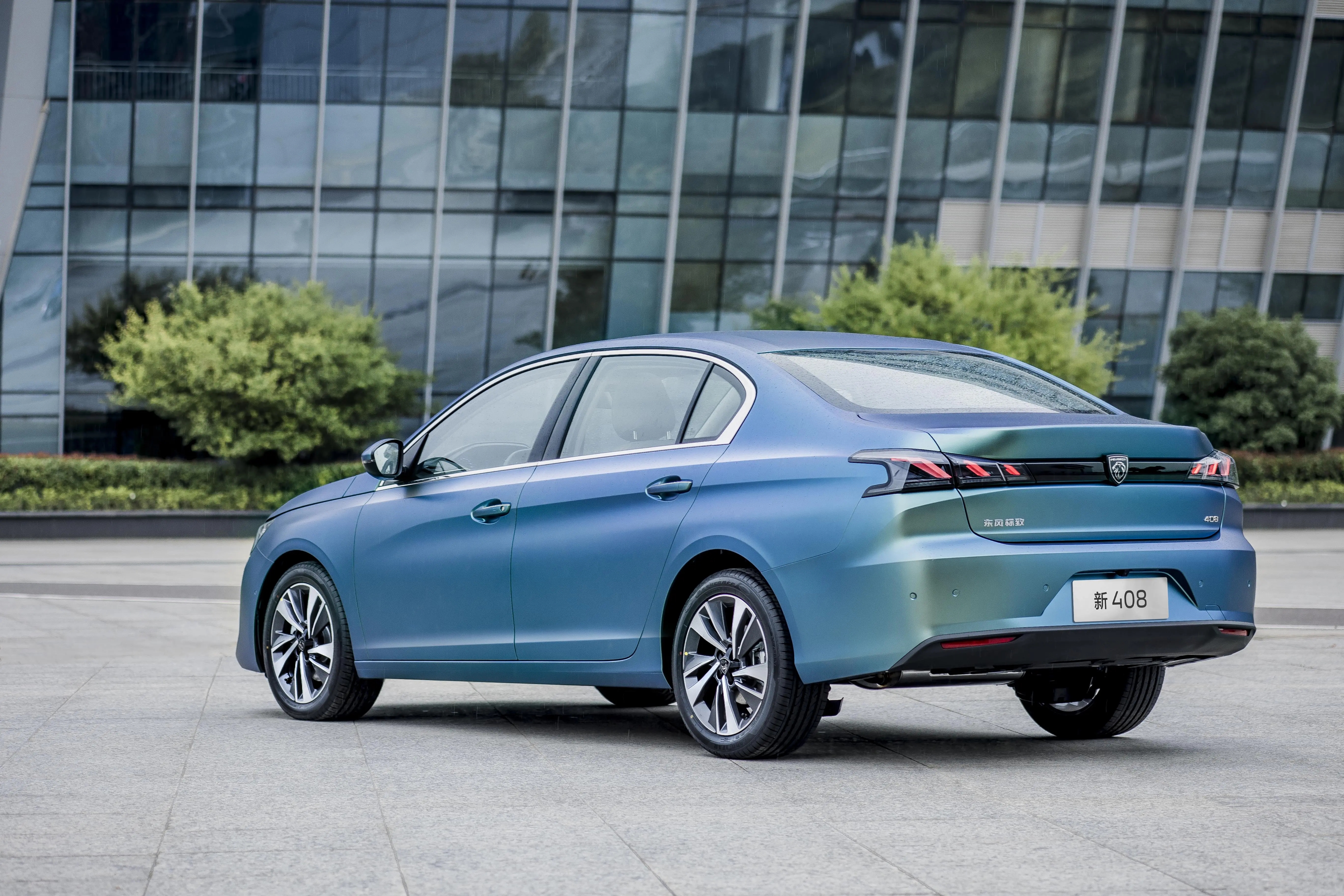 标致新408全系车型,10款标致408的2.0自动挡是4at还是6at