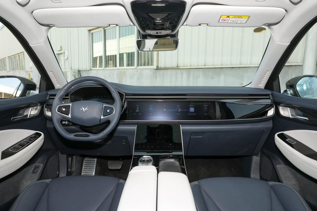 庆祝泉州极泰极狐空间开业一年周，新老客户回馈豪礼