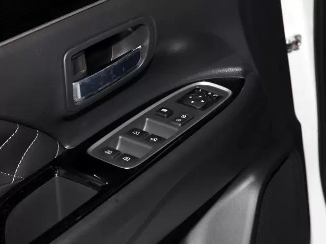 全新三菱欧蓝德配置怎么选,2.4l七座版