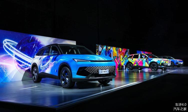 北京汽车搭载鸿蒙suv,深度体验北汽魔方suv