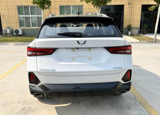 五菱星驰suv起售价图片,五菱星驰小型suv多少钱