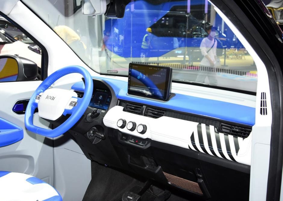 奇瑞有一款车很像坦克,奇瑞qq最厉害的车