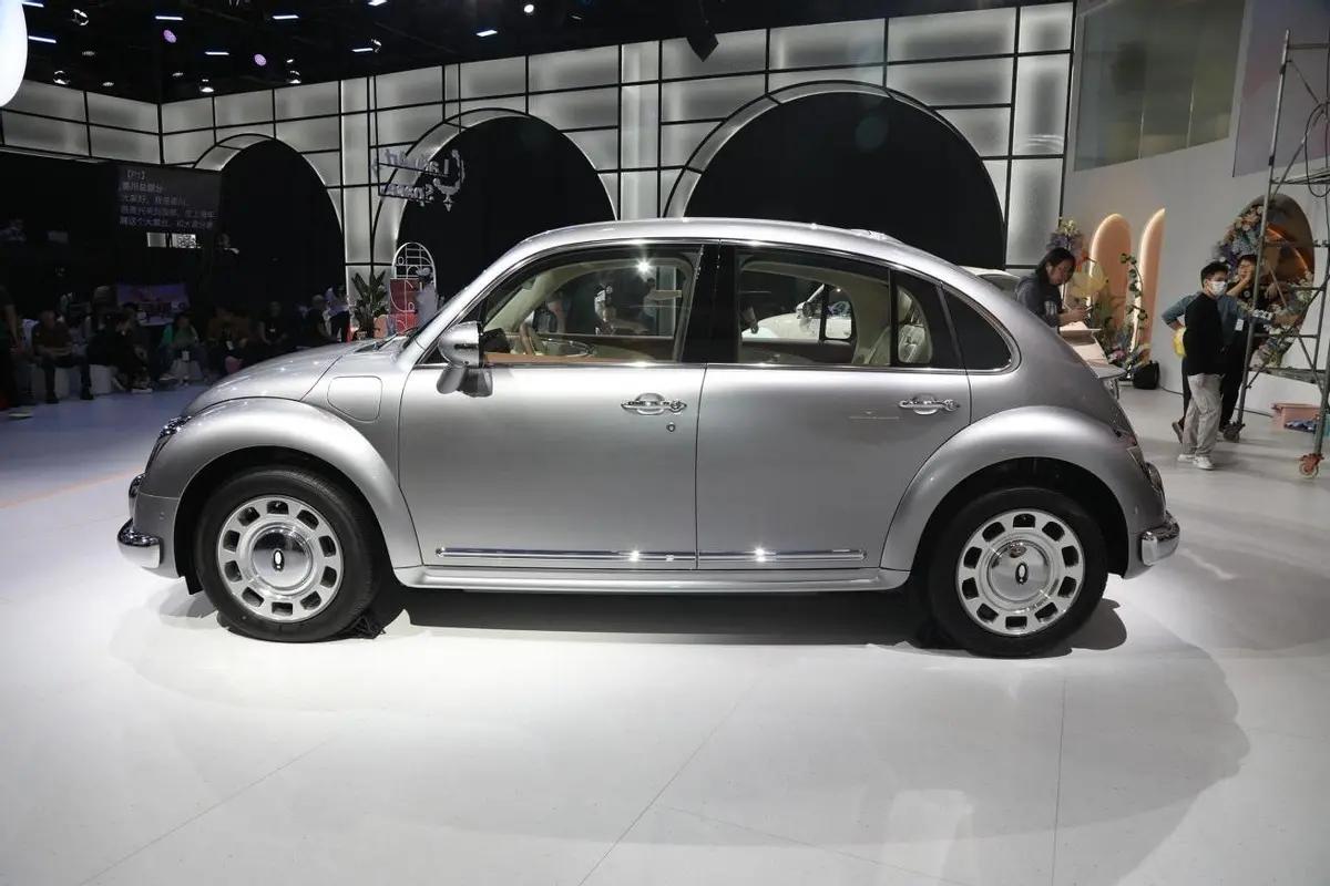 欧拉芭蕾猫续航和充电时间,长城欧拉芭蕾猫实车落地多少钱