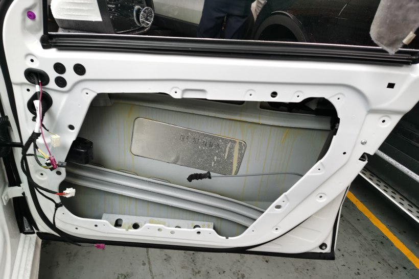 奔驰a级汽车音响调节最佳效果,奔驰a级改装amg声浪