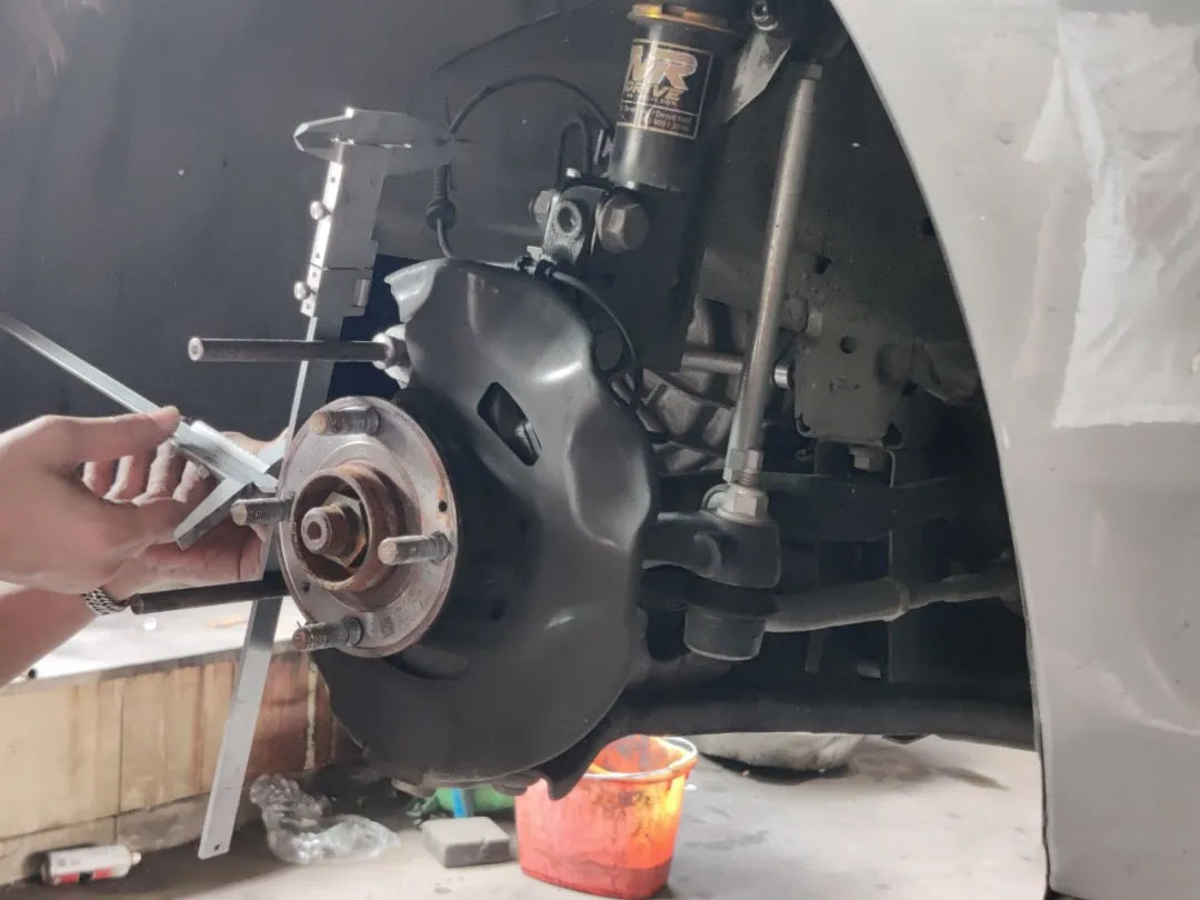 雪佛兰新款科沃兹爆改,雪佛兰科沃兹老款改中控