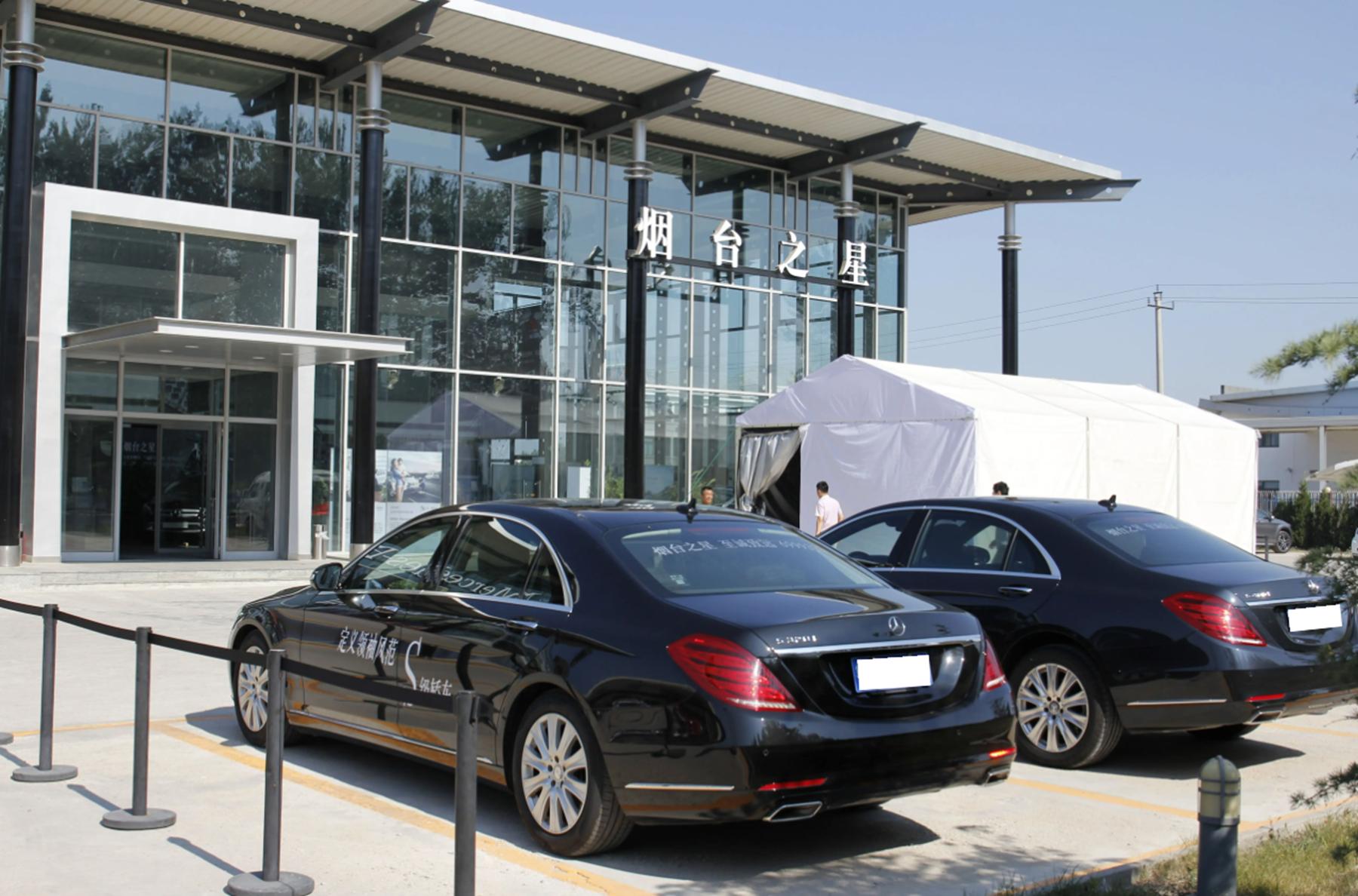 男子半年试驾80多次,男子4s店试驾奔驰