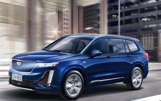 车漆严重剐蹭露出铁皮要多少钱,爱车讲堂新人如何面对车漆剐蹭