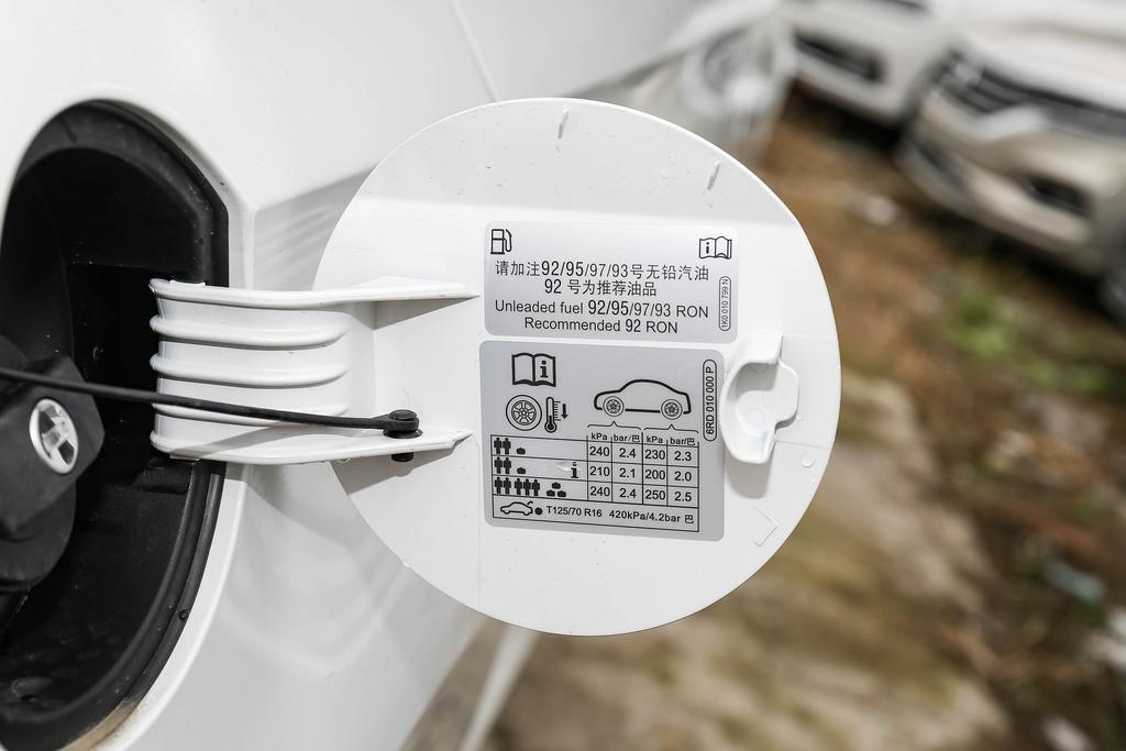 桑塔纳时尚版,桑塔纳时代骄子怎么样