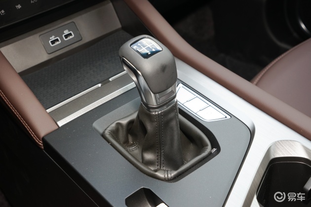 捷途x90plus1.6强者pro五座落地,买捷途x90plus2.0版本