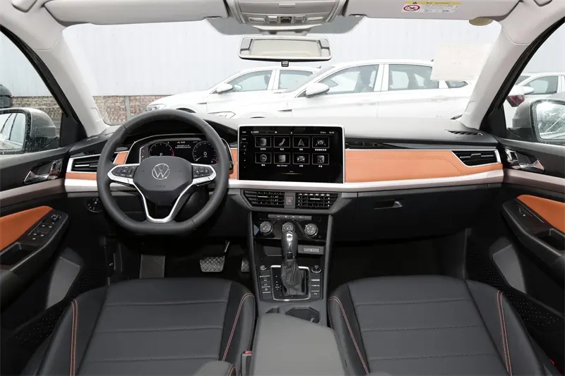 宝来1.5和雷凌1.2哪个值得入手,大众宝来2021款对比丰田雷凌