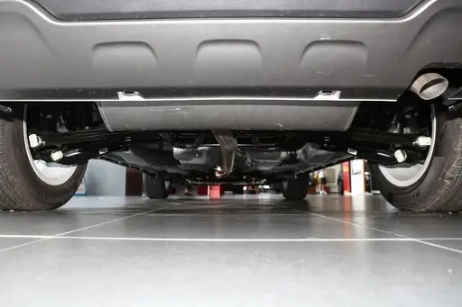 广汽菲克jeep自由侠19年二手车2.0,广汽菲克jeep自由侠2016款顶配