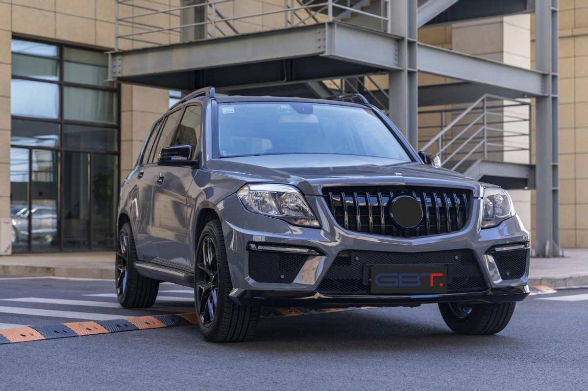 奔驰glk改米白色,奔驰glk内饰改装大连屏