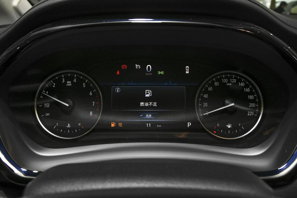 别克gl8大屏幕显示车辆信息,别克gl8大屏幕面板怎么拆卸