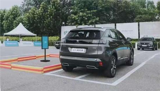 标致4008炫夜版驾驶体验,标致40081.6和1.8哪个稳定