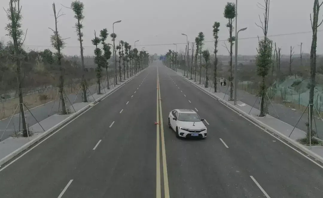 思域双叉臂,十一代思域手动挡试乘试驾