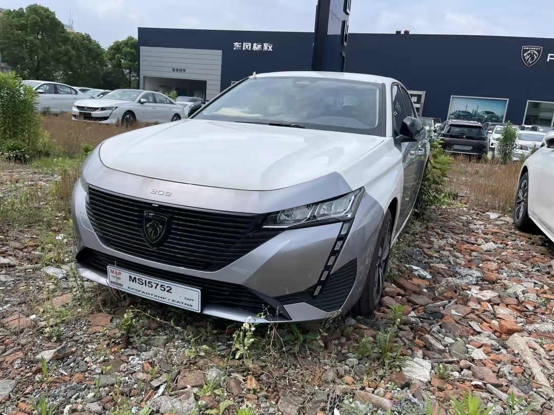 全新标致308确认将于下半年发布,全新标致308实车曝出