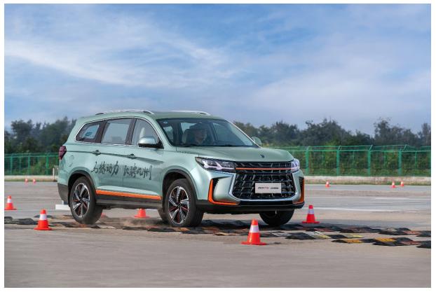 风行t5马赫版真实油耗实测,风行t5长期最真实优缺点