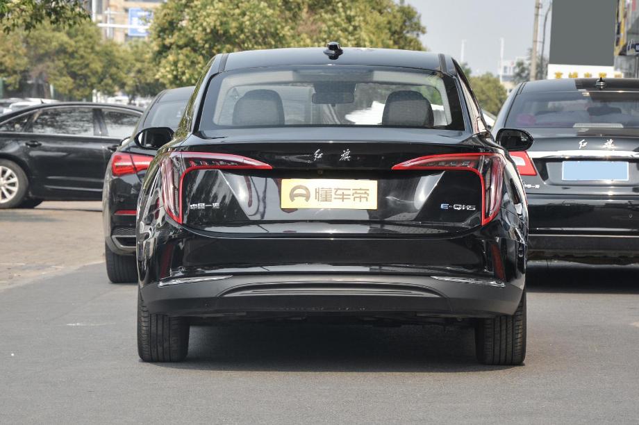 红旗e-qm5431和620版本续航区别,全新红旗e-qm5上市