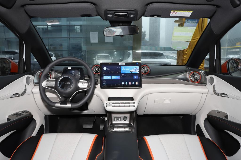 比亚迪海豚空调出风口,比亚迪海豚夏季开空调测试