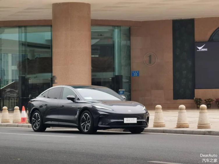 飞凡f7非凡巴赫座舱多少钱,试驾飞凡f7