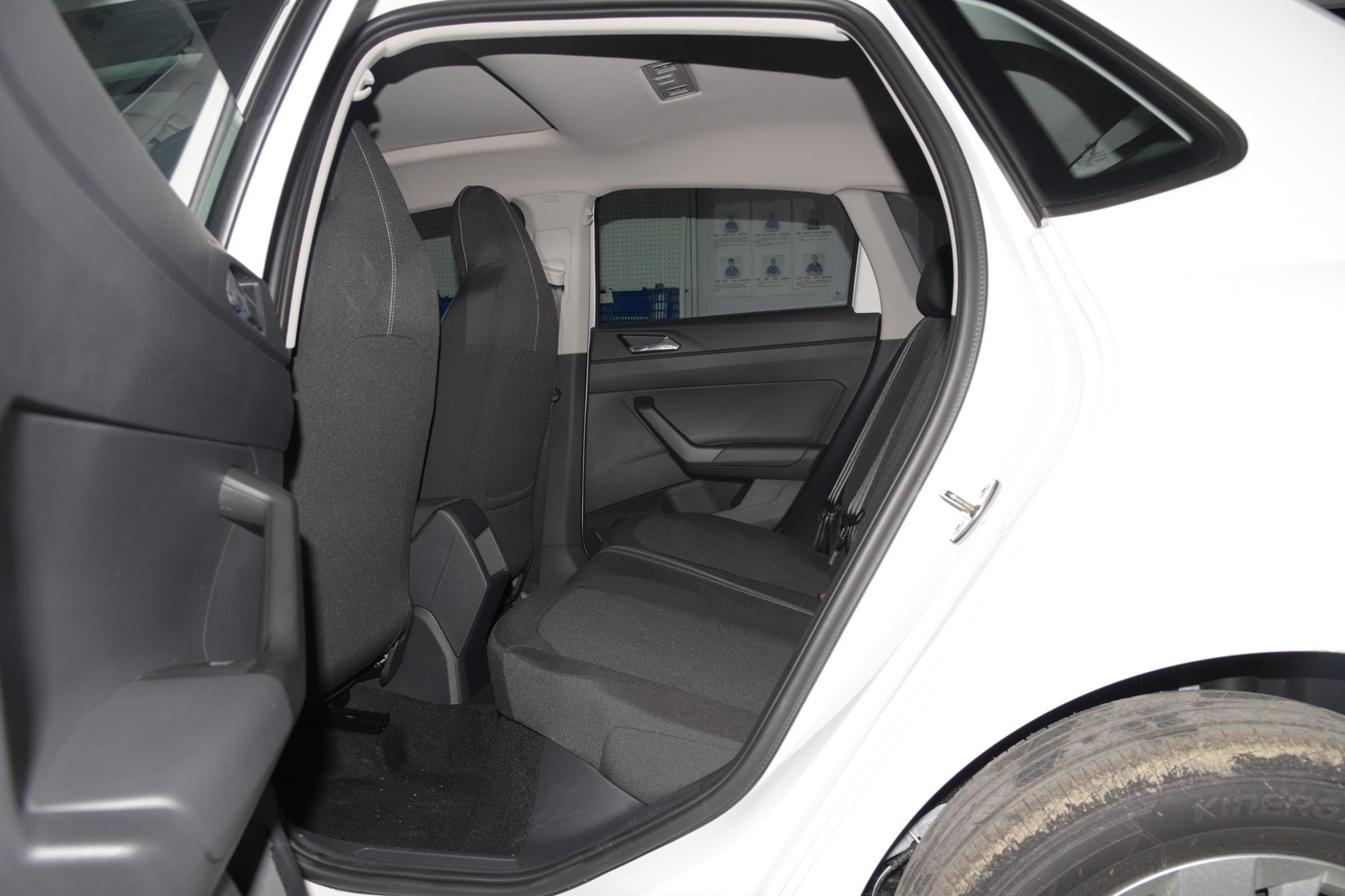 大众polo这个车怎么样,大众polo和致炫选哪个