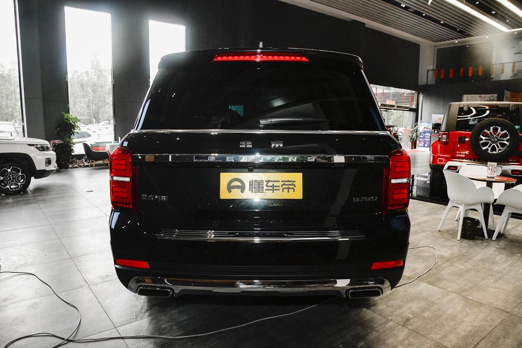 7座北京bj90大型suv,国产百公里加速最快硬派suv