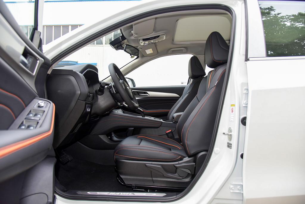 哈弗f7新车优惠2万,哈弗f7限时促销优惠一万五