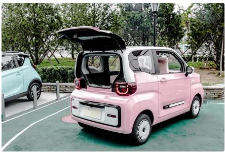 5万左右纯电代步小车，QQ冰淇淋·桃欢喜带来哪些惊喜呢？