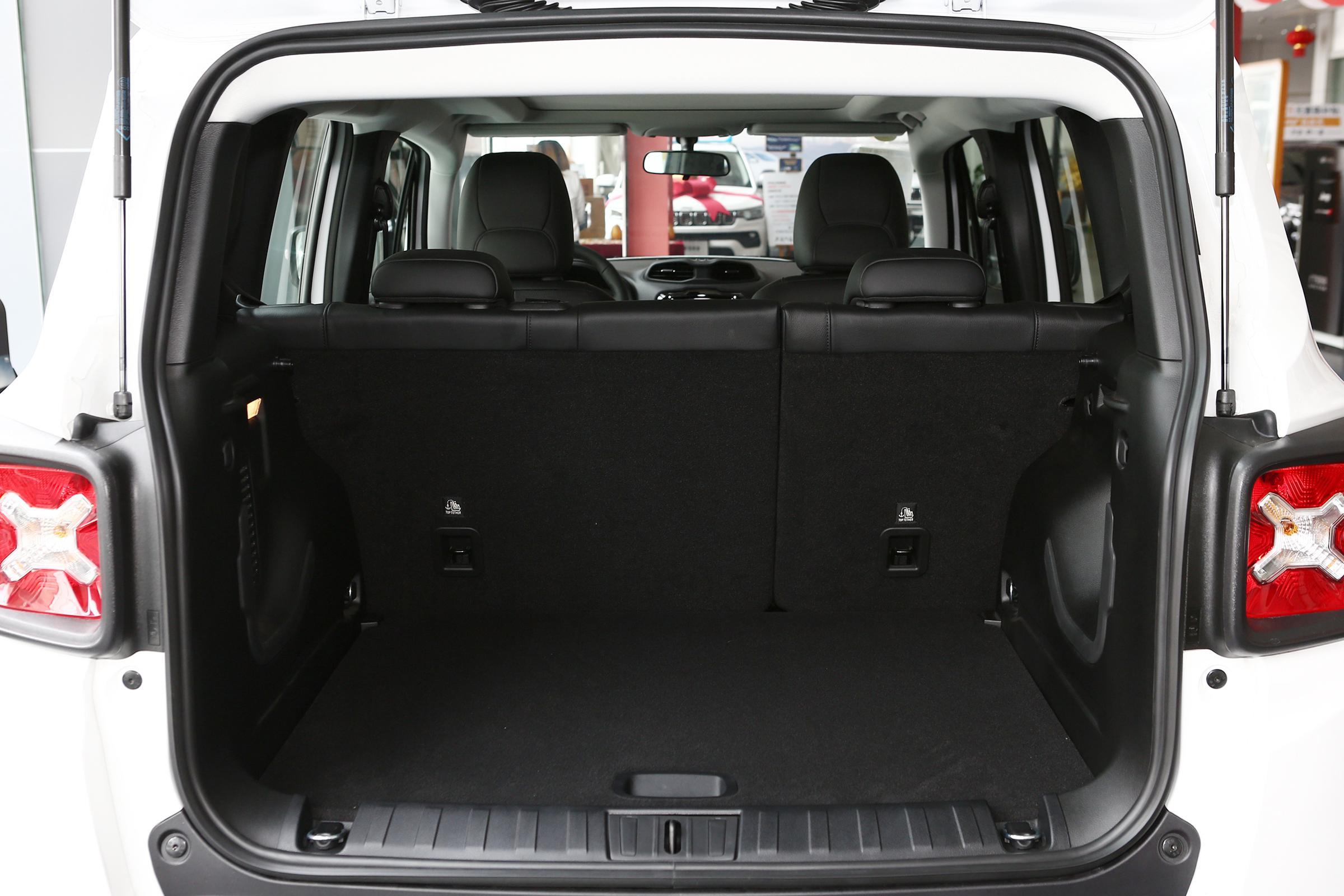 jeep自由侠2019测评,2022jeep自由侠测评