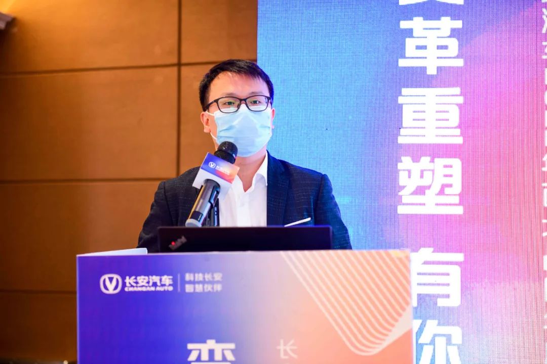 “达”人在线,说话都带感叹号