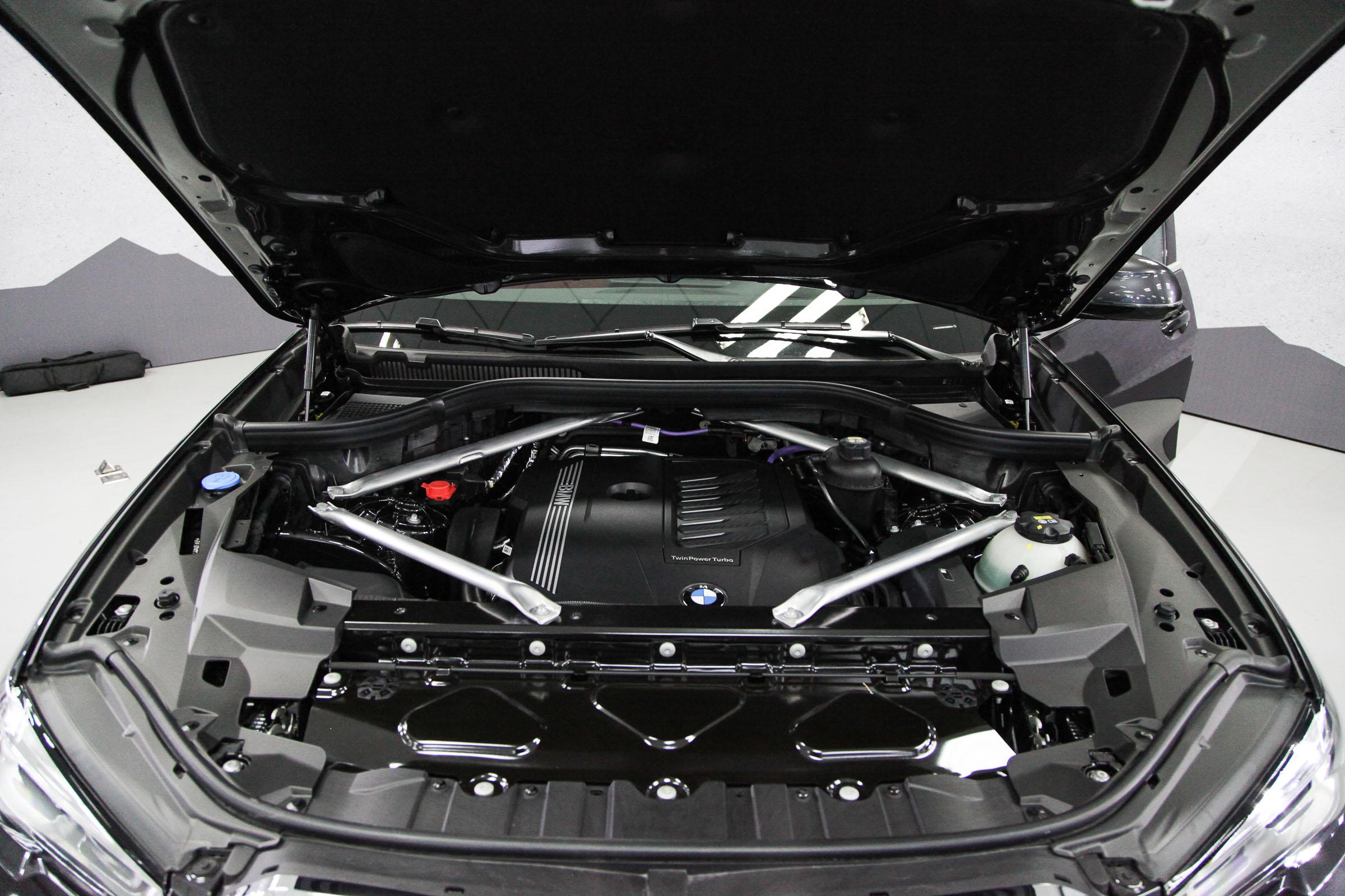 全新宝马x5m搭载的发动机,新款宝马x5发动机型号是多少