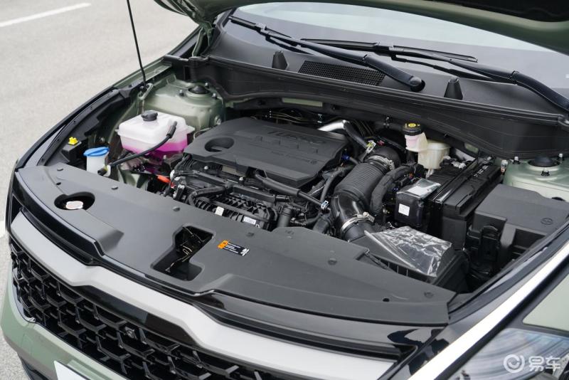 起亚sportage狮铂拓界四驱系统,起亚狮铂拓界2.0第一视角试驾