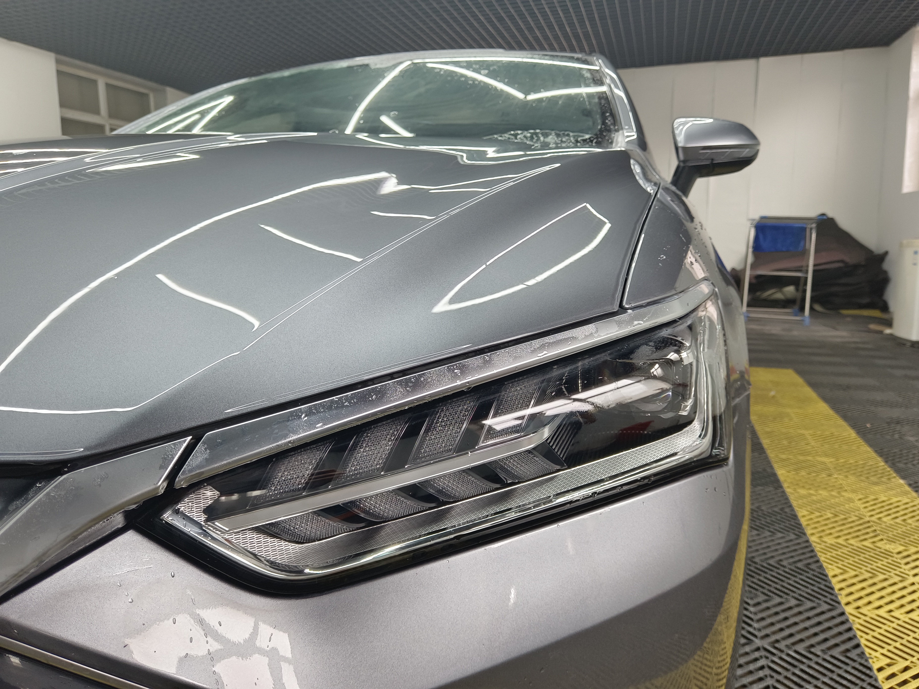 秦plusdmi发动机能用水冲洗吗,秦plusdm-i释放玻璃水