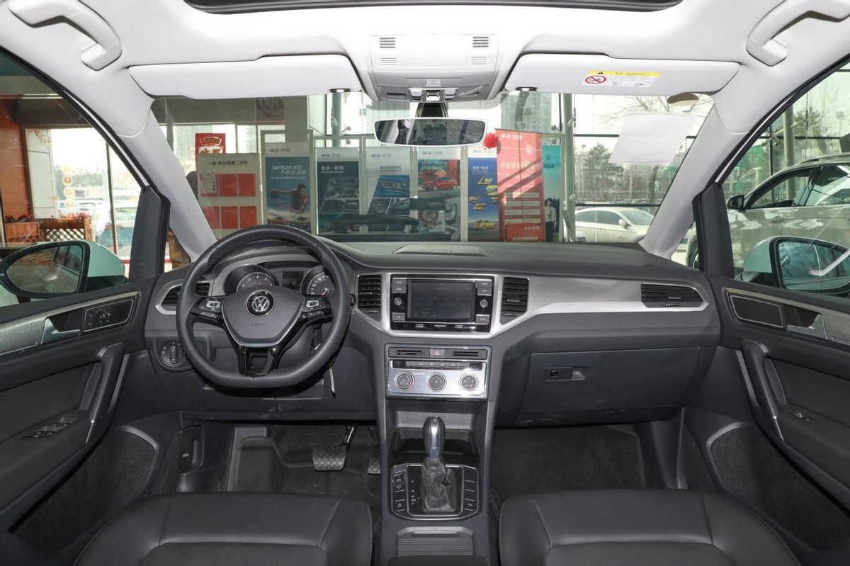 高尔夫嘉旅1.4t油箱容积多少升,体验大众高尔夫
