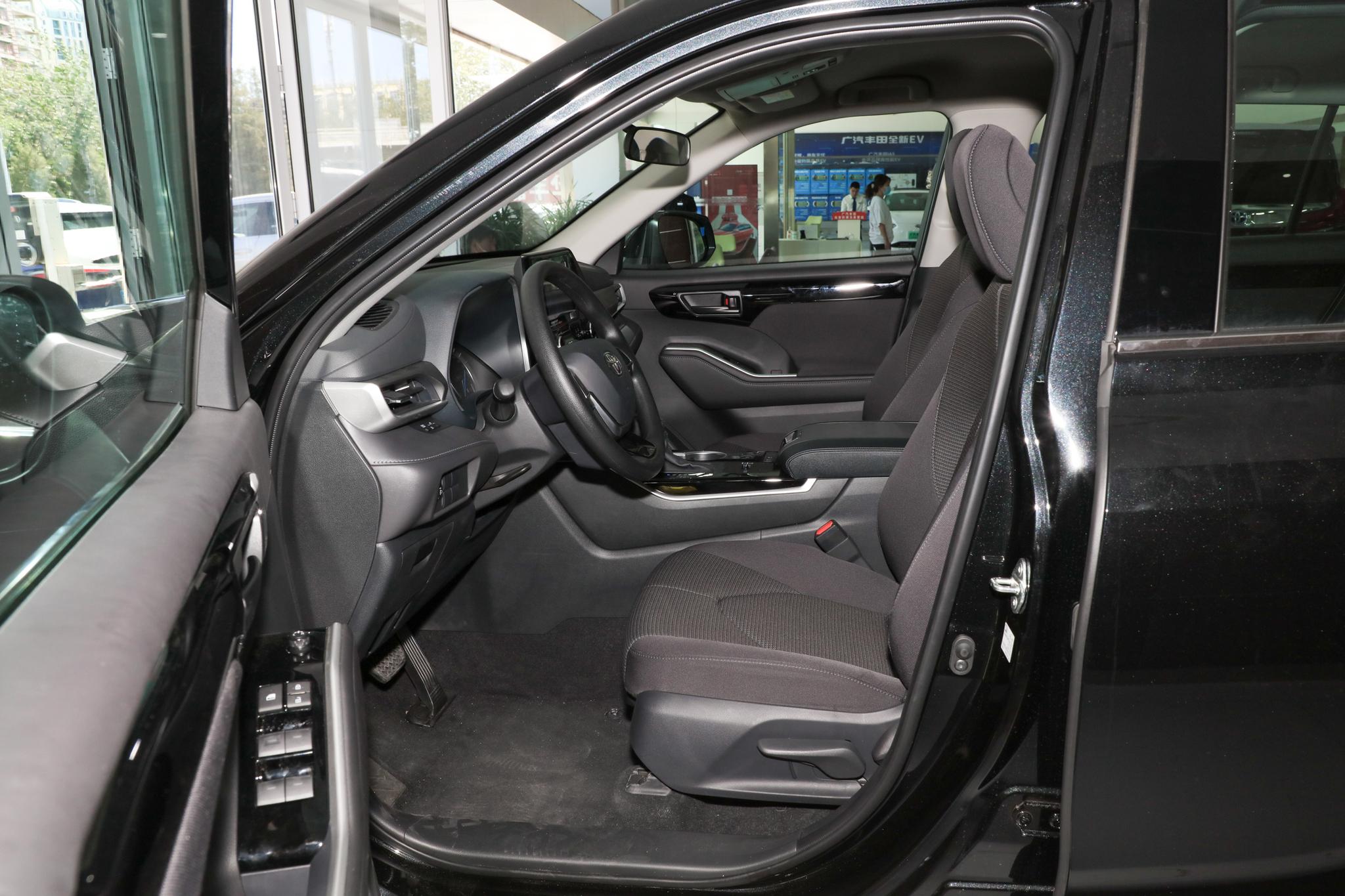 买汉兰达是买2.0t还是买3.5自吸好,汉兰达2.0t相当于自吸多大排量