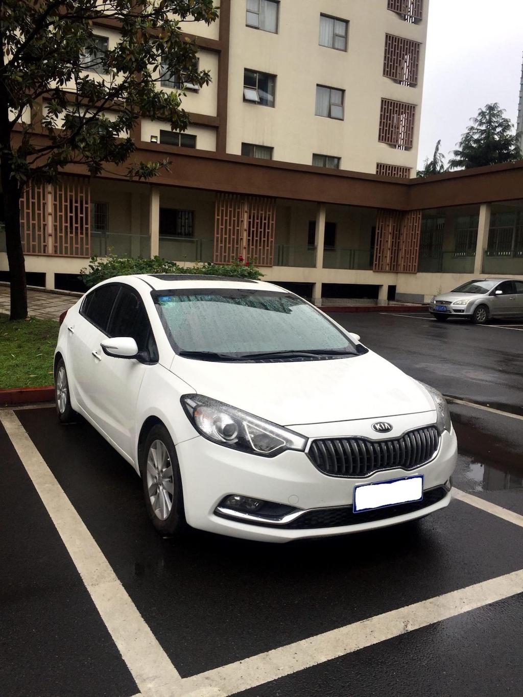 同样是10万的车电车和油车怎么选,同样的车十万块钱买轿车还是买suv