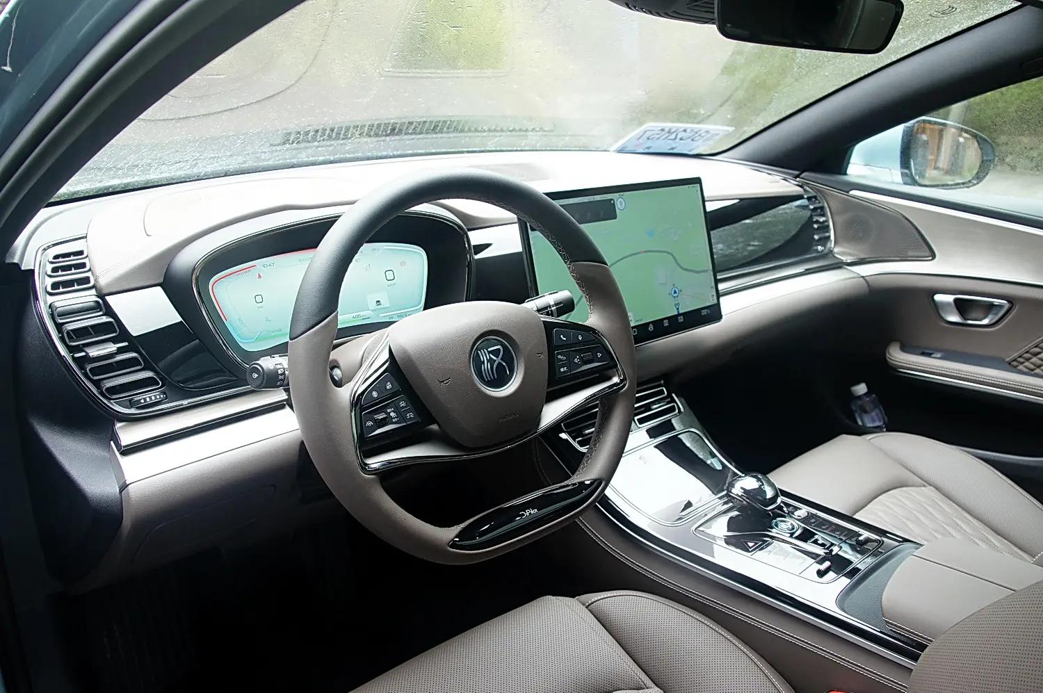 比亚迪汉ev冠军版顶配沉浸式体验,感受中式豪华比亚迪汉ev