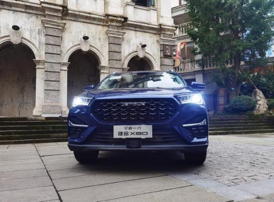 捷途x901.6七座高配空间,捷途x90plus变速器