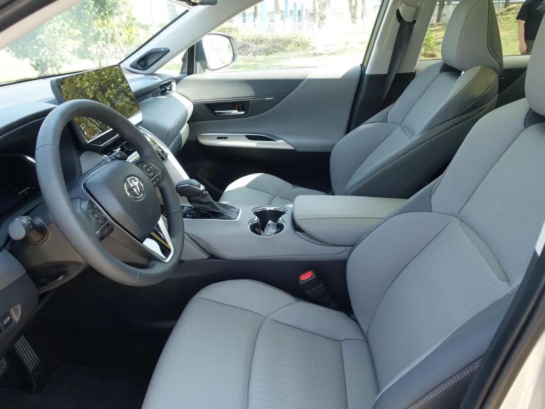 威飒2.0燃油版试驾视频,威飒2.0两驱尊贵版试驾