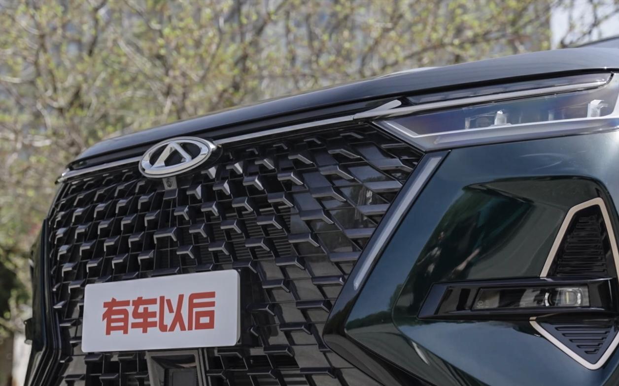 奇瑞瑞虎8pro四驱顶配深度试驾,试驾奇瑞瑞虎8pro最新款