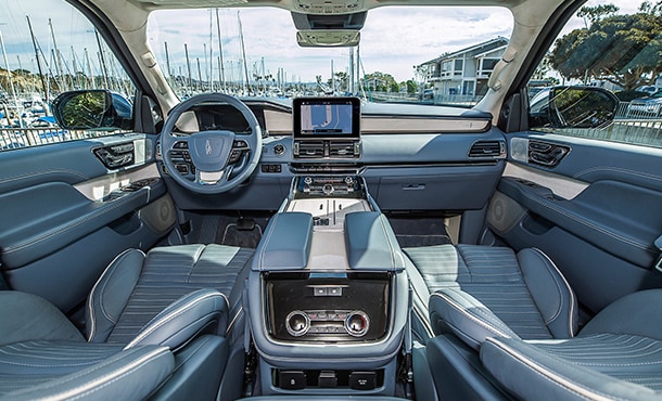 林肯领航员梵海蓝内饰改装,林肯领航员内饰图片