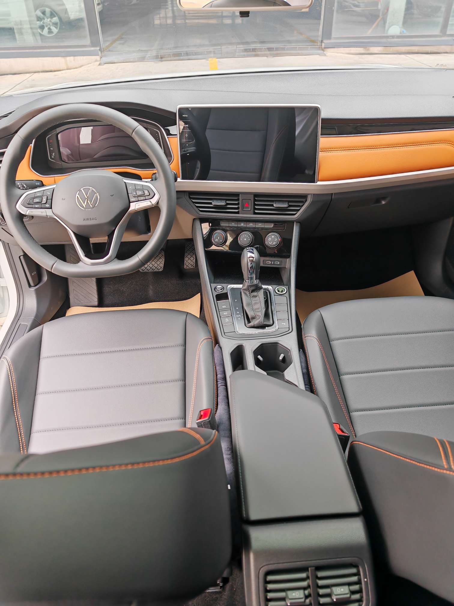 五六万左右能买哪一年的宝来,五六年车龄的宝来值得买吗