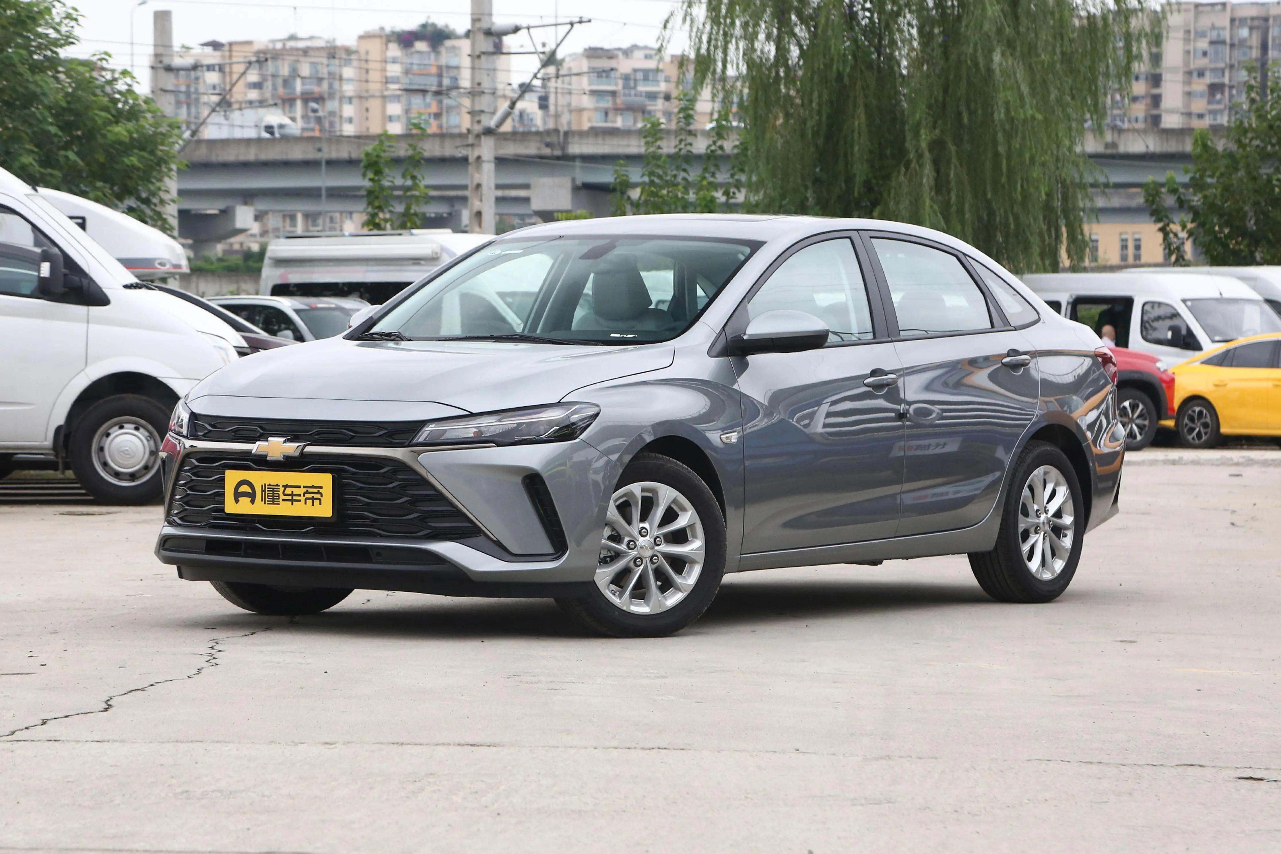 雪佛兰科鲁泽平均油耗9.5太高了吧,雪佛兰科鲁泽用车指南